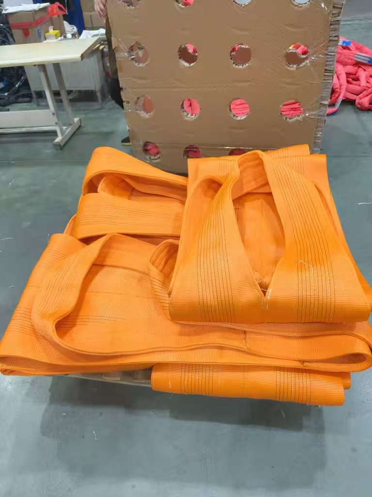 บล็อกบริษัทล่าสุดเกี่ยวกับ ความ ทนทาน ต่อ แสง ยูวี, การ ปก ป้อง การ กระชับ กระชับ และ การ เสริม ตา ช่วย ลด การ ทํา งาน ใหม่ สําหรับ สลิง สาย ผ้า แบบ แบน