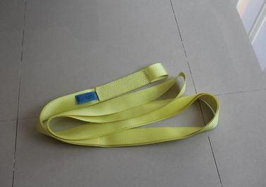 ซื้อ มีความทนทานสูง Yellow One Way Lifting Slings 2500kg น้ำหนักการใช้งาน Rainproof online manufacture